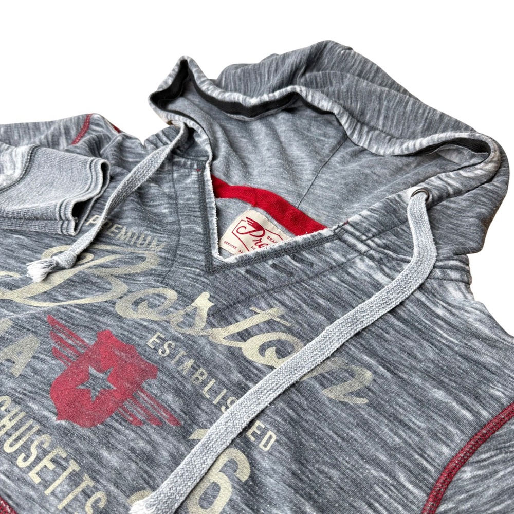 Vintage Style Collegiate Boston‎ Mass Hoodie Mens Med Grey Red Contrast Stitch